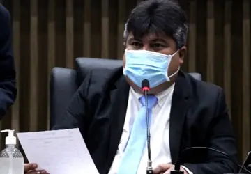 Presidente David Reis amplia medidas de enfrentamento da pandemia na Câmara de Manaus