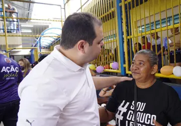 Roberto Cidade cumpre agenda na zona Oeste de Manaus