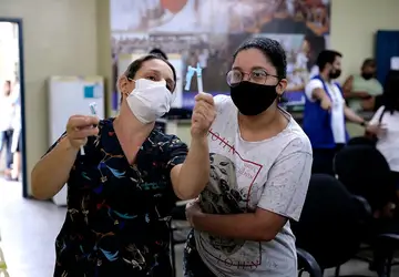 Vacina contra a Covid-19 é ofertada em 11 pontos de Manaus neste sábado, 24/9