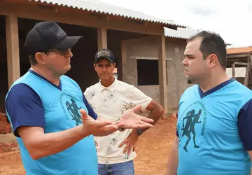 Deputado Roberto Cidade cobra melhorias no fornecimento de telefonia e internet para o município de Apuí