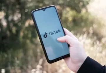 EUA: Câmara aprova banir TikTok caso app não corte laços com a China