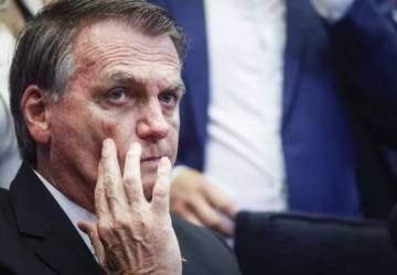 Polícia Federal decide indiciar Bolsonaro nos inquéritos das joias e das vacinas