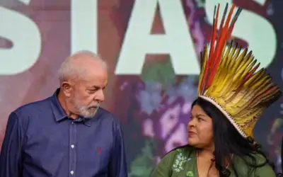 Lula assina decretos que homologam duas terras indígenas