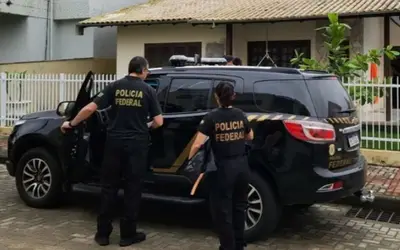 Polícia Federal sequestra bens de deputado 