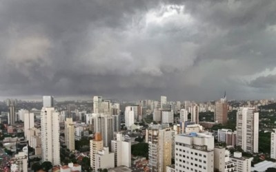 Chuvas castigam o país após estiagem; confira o clima no seu estado