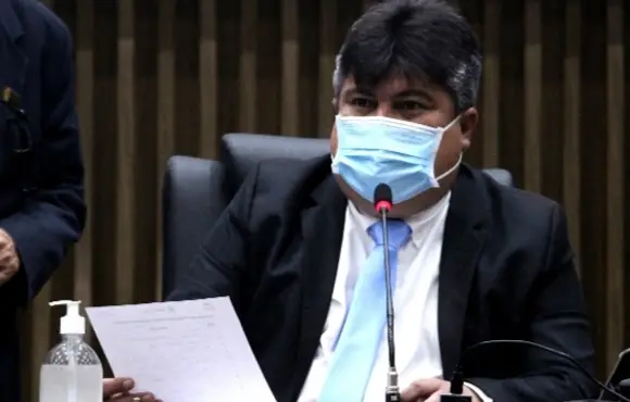 Presidente David Reis amplia medidas de enfrentamento da pandemia na Câmara de Manaus