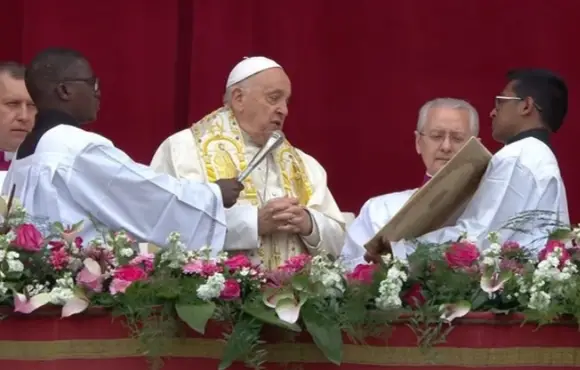 Papa Francisco ora por vítimas da tragédia no Rio Grande do Sul