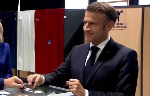 Macron garante que resultado das eleições na França será respeitado