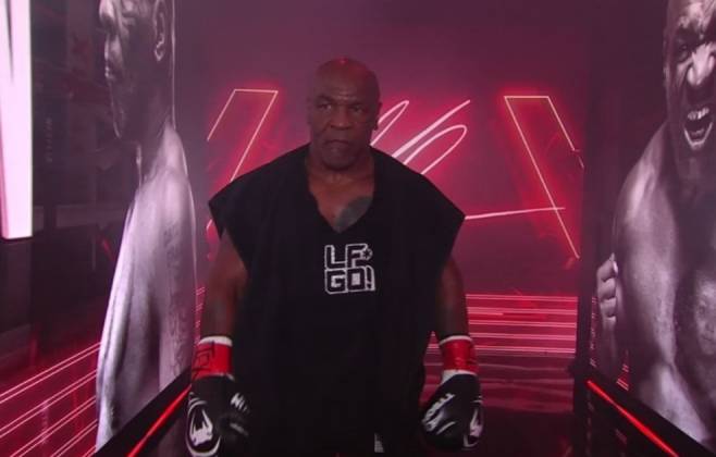 Mike Tyson perde para Jake Paul no retorno ao boxe após 19 anos